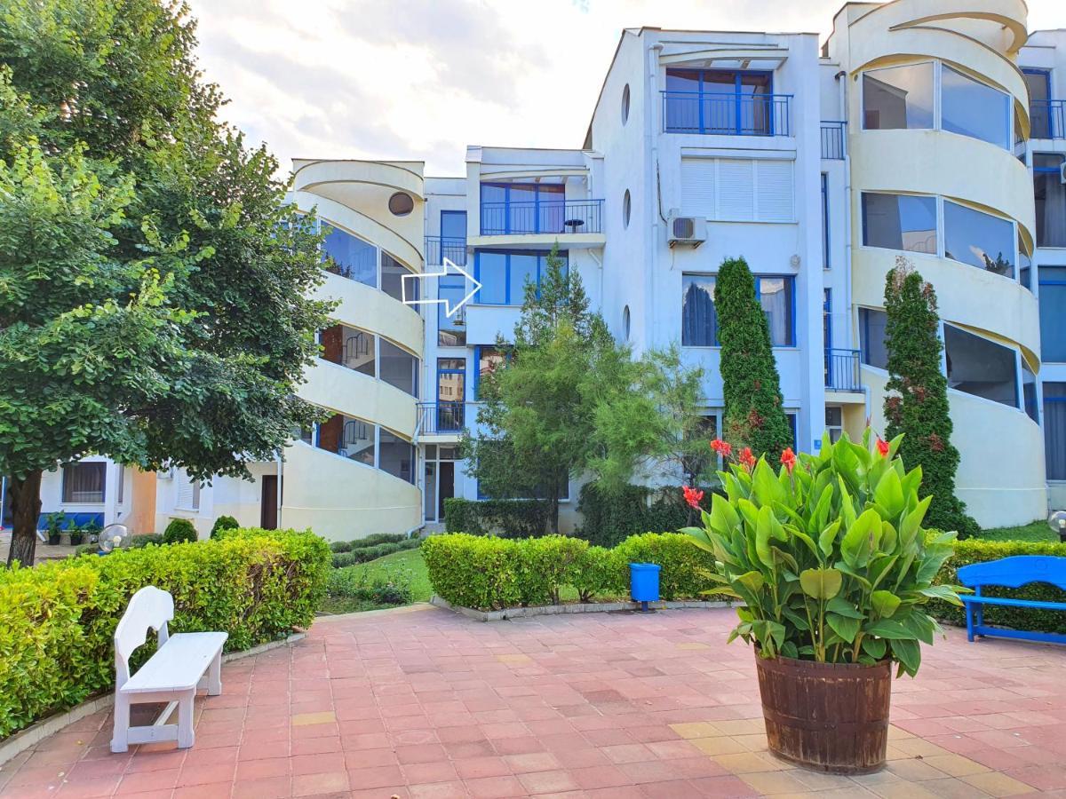 Sveti Vlas Marina Beach Apartment - Vega Village Εξωτερικό φωτογραφία